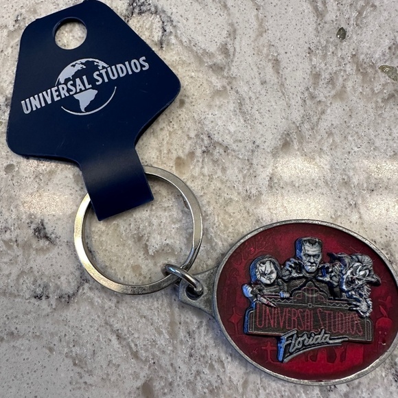 Universal Studio Florida Key Chain Horror - Picture 3 of 5